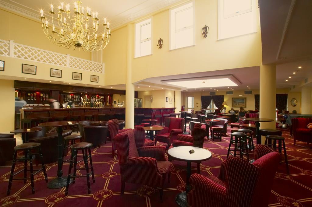 Maudlins House Hotel Naas Exterior foto